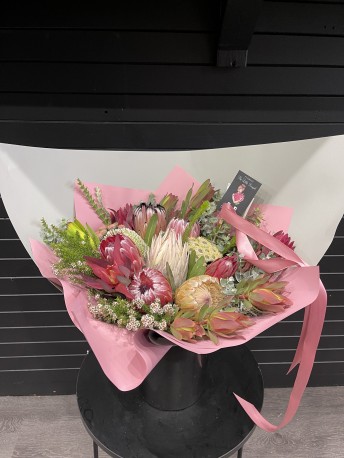 Seasonal Native Bouquet